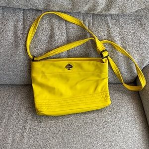 Good used Kate Spade New York Canary crossbody bag